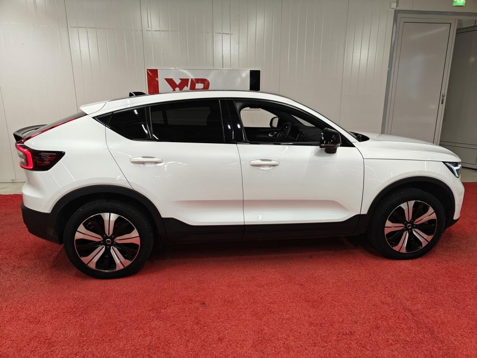 VOLVO C40 2023