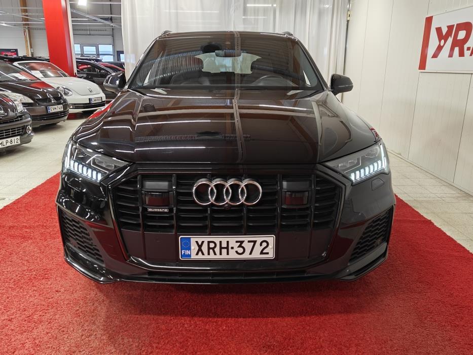 AUDI Q7 2020