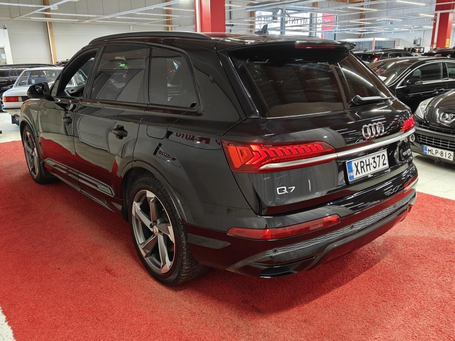 AUDI Q7 2020