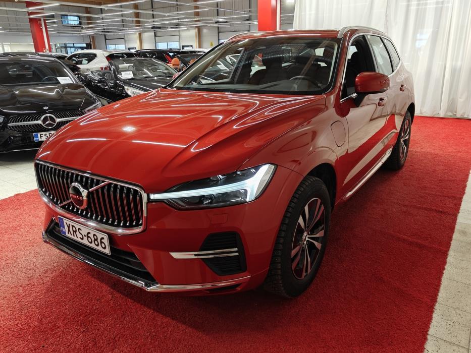 VOLVO XC60 2023