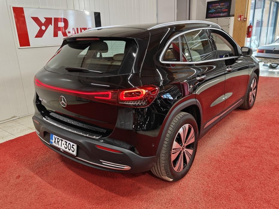 MERCEDES-BENZ EQA 2023