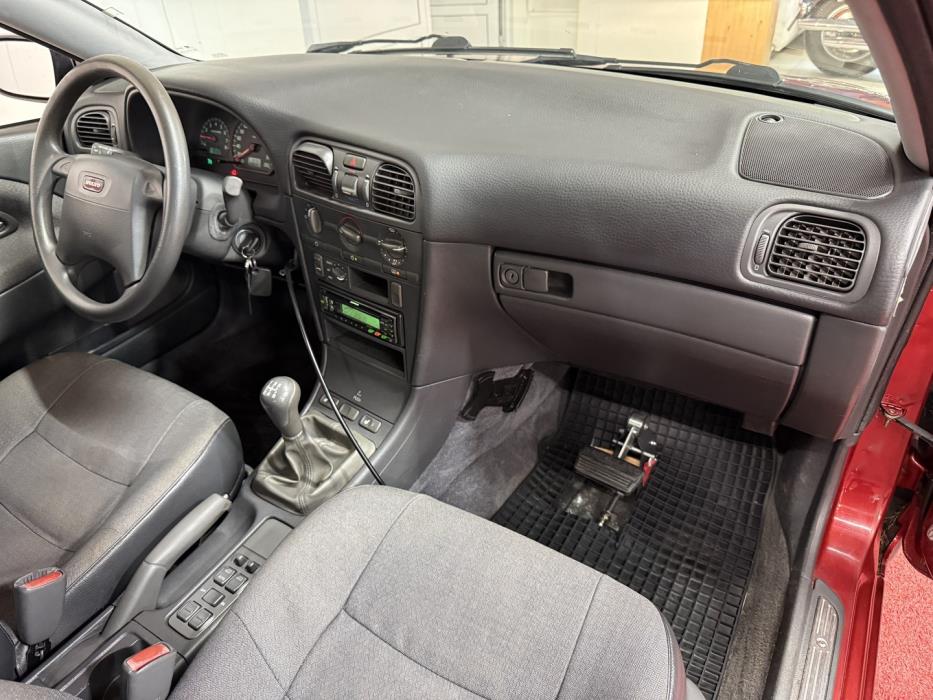 VOLVO S40 1999