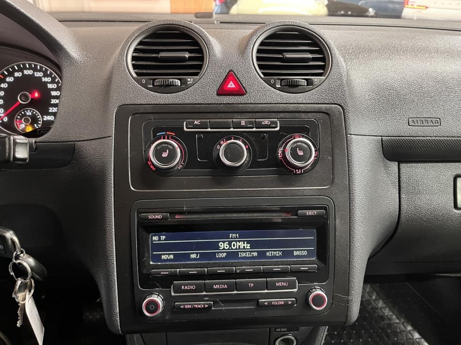 VOLKSWAGEN Caddy 2012