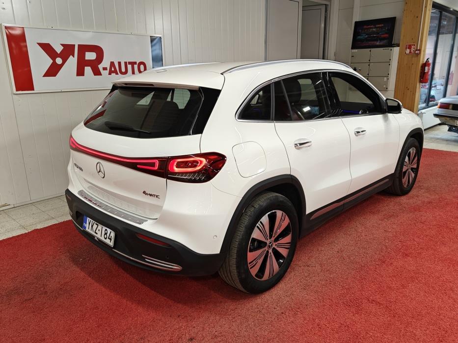 MERCEDES-BENZ EQA 2023