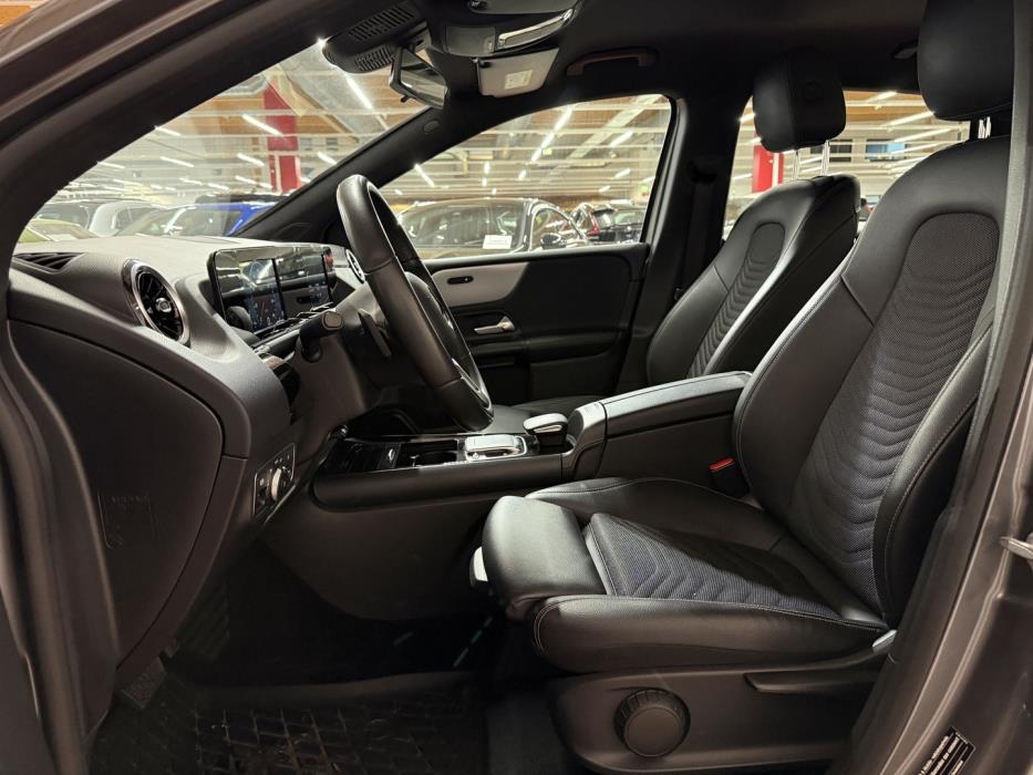 MERCEDES-BENZ B 2019