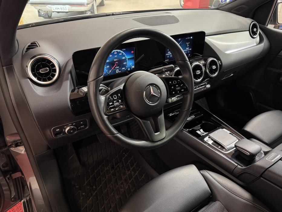 MERCEDES-BENZ B 2019