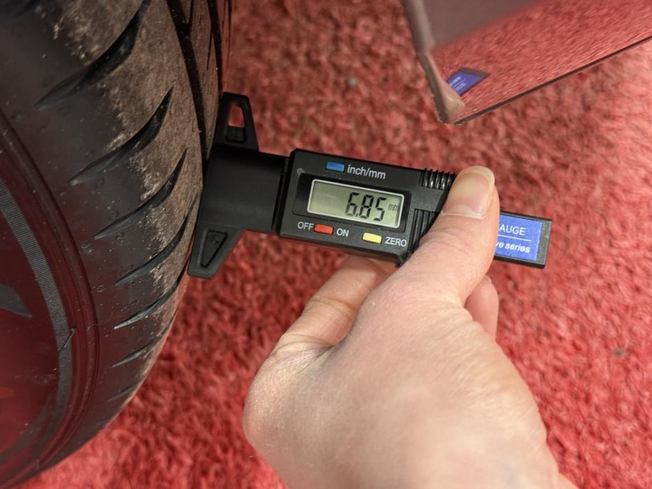 MERCEDES-BENZ B 2019