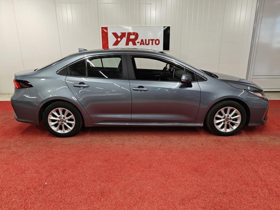 TOYOTA Corolla 2022