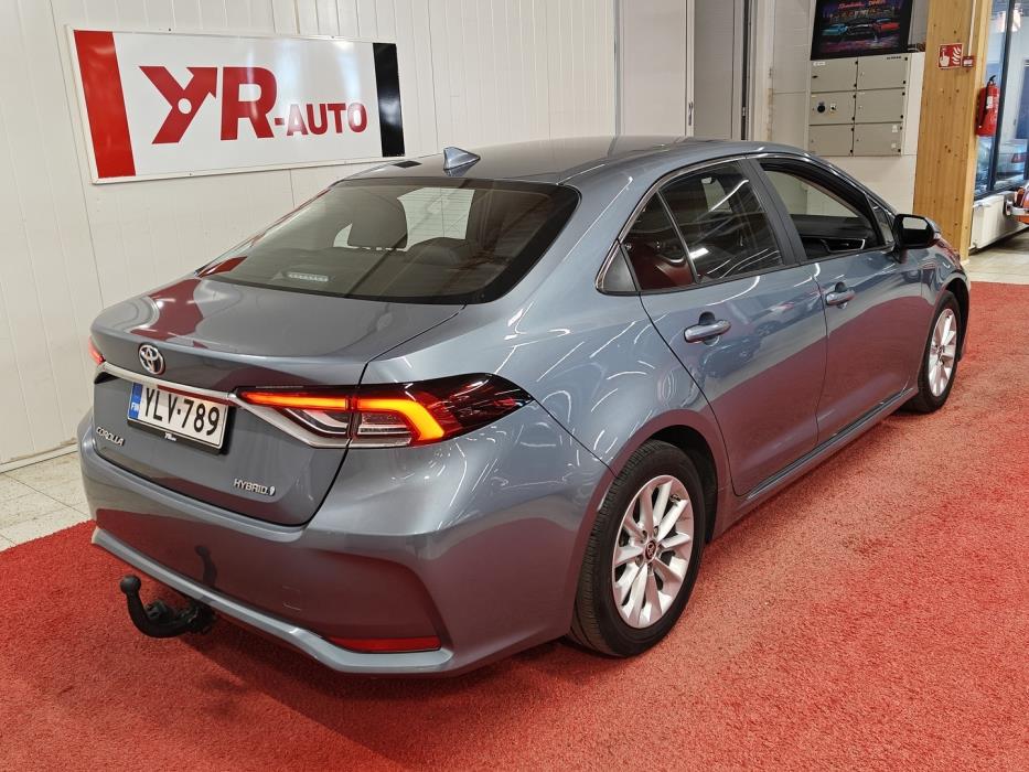 TOYOTA Corolla 2022