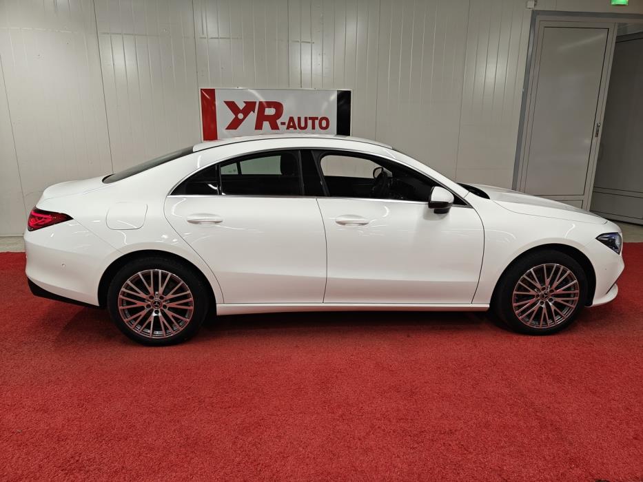 MERCEDES-BENZ CLA 2023