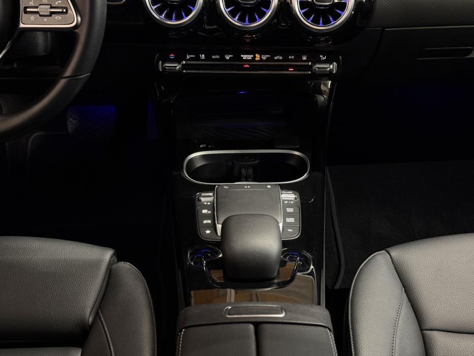 MERCEDES-BENZ CLA 2023