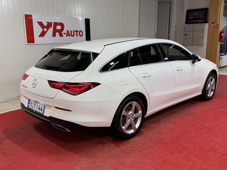 MERCEDES-BENZ CLA 2023