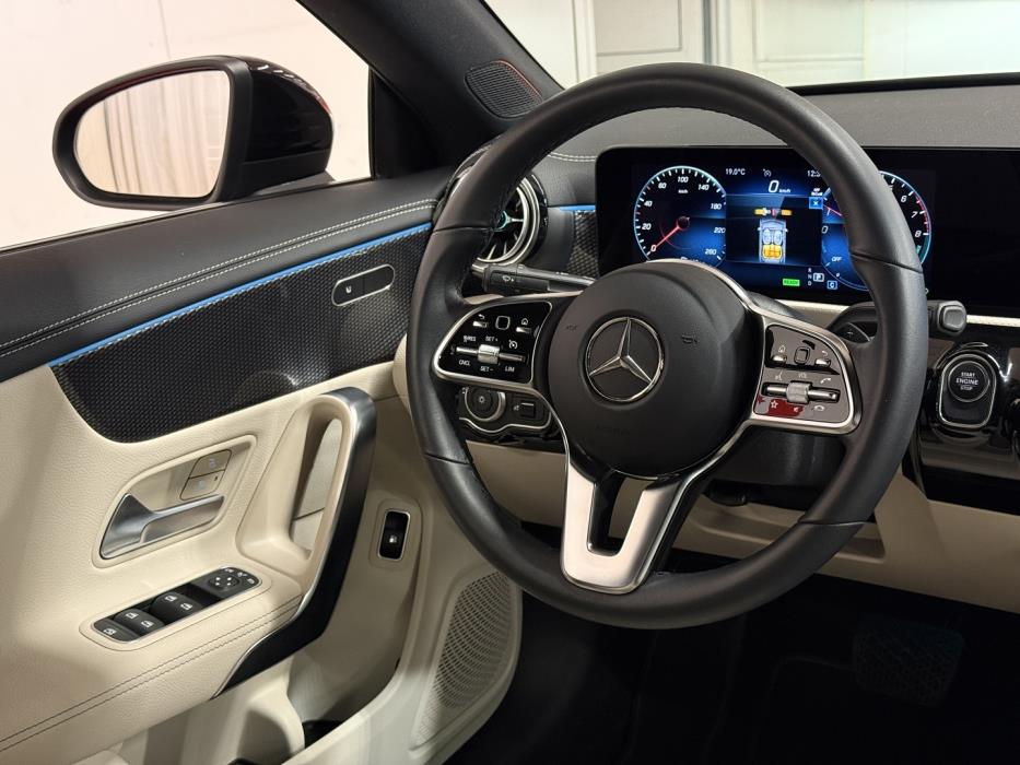 MERCEDES-BENZ CLA 2023