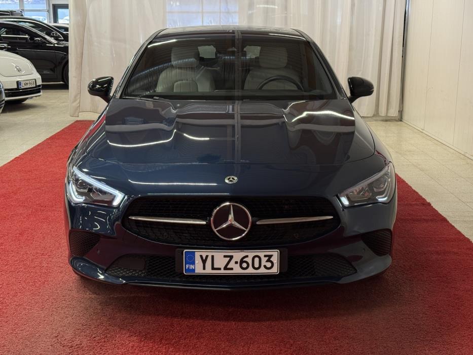 MERCEDES-BENZ CLA 2023