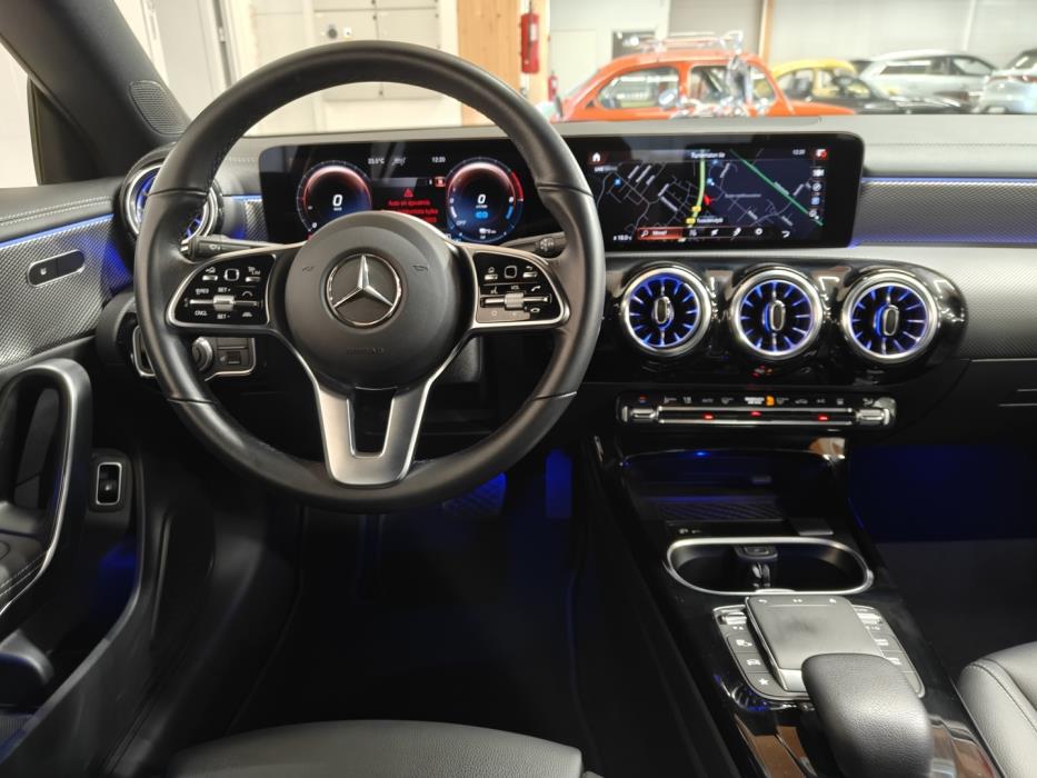 MERCEDES-BENZ CLA 2023