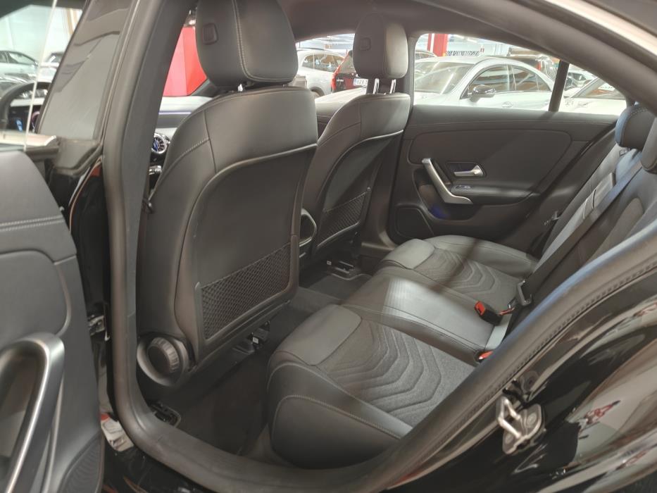 MERCEDES-BENZ CLA 2023