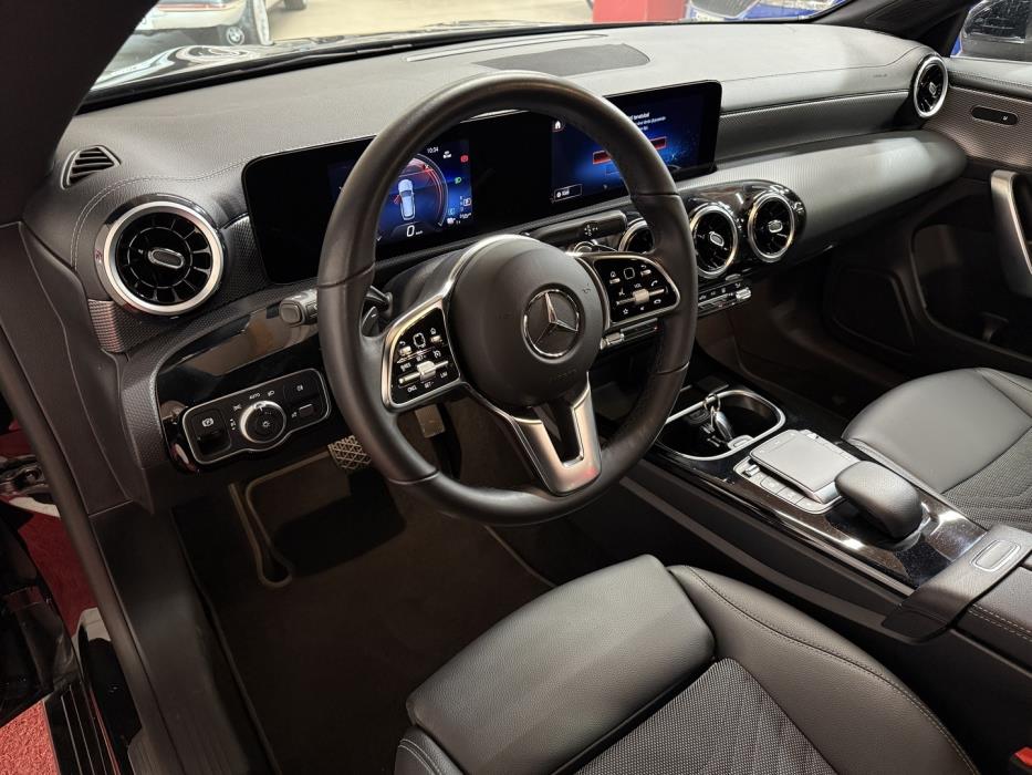 MERCEDES-BENZ CLA 2023