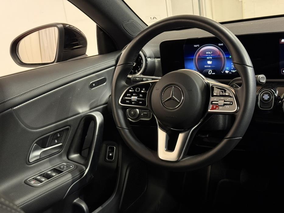 MERCEDES-BENZ CLA 2023