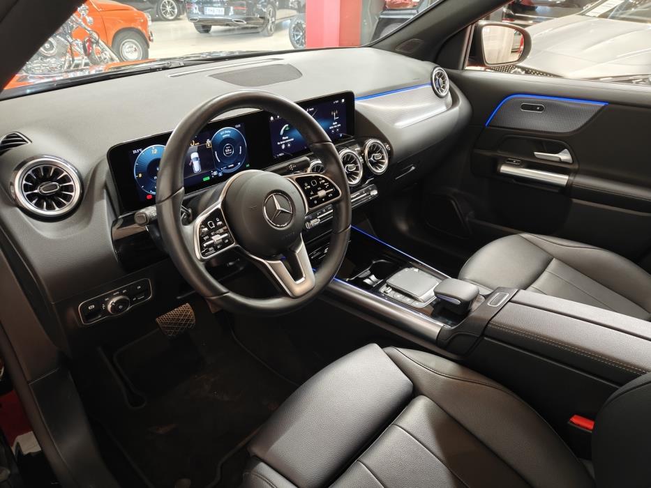 MERCEDES-BENZ EQA 2023