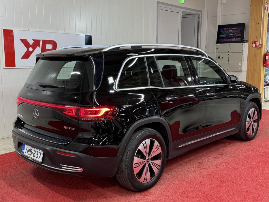 MERCEDES-BENZ EQB 2023