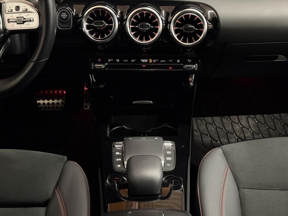 MERCEDES-BENZ CLA 2023