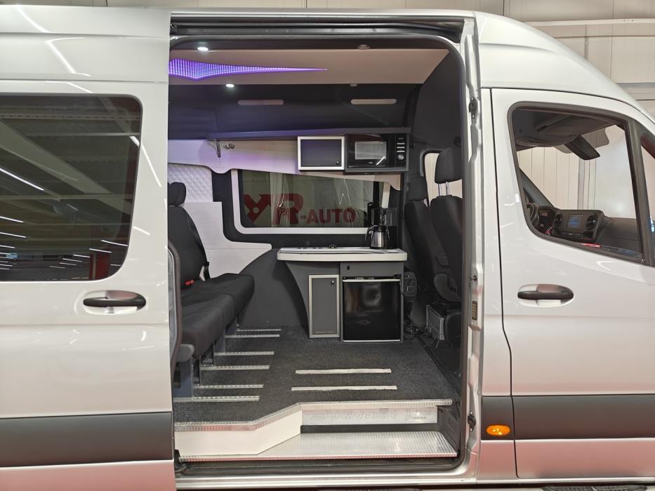 MERCEDES-BENZ Sprinter 2020