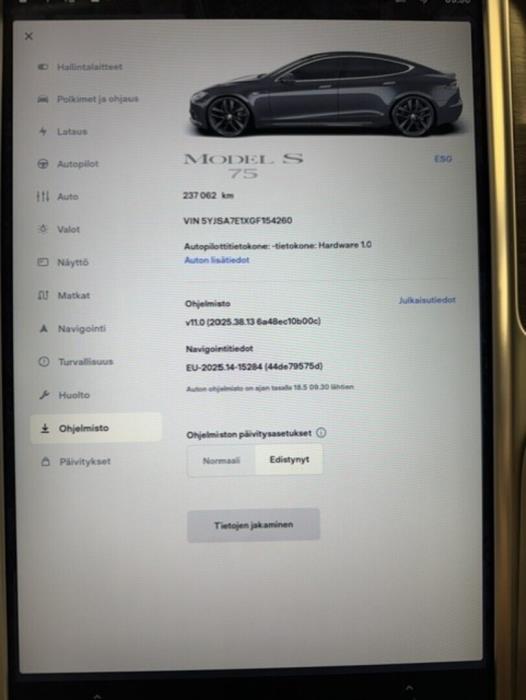 TESLA Model S 2016