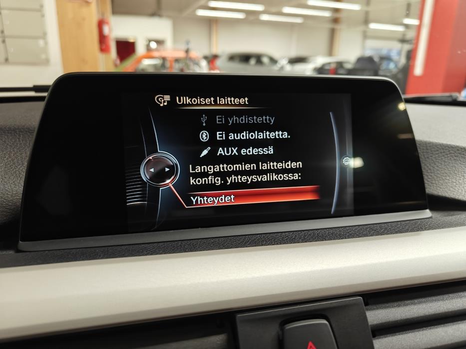 BMW 330 2017