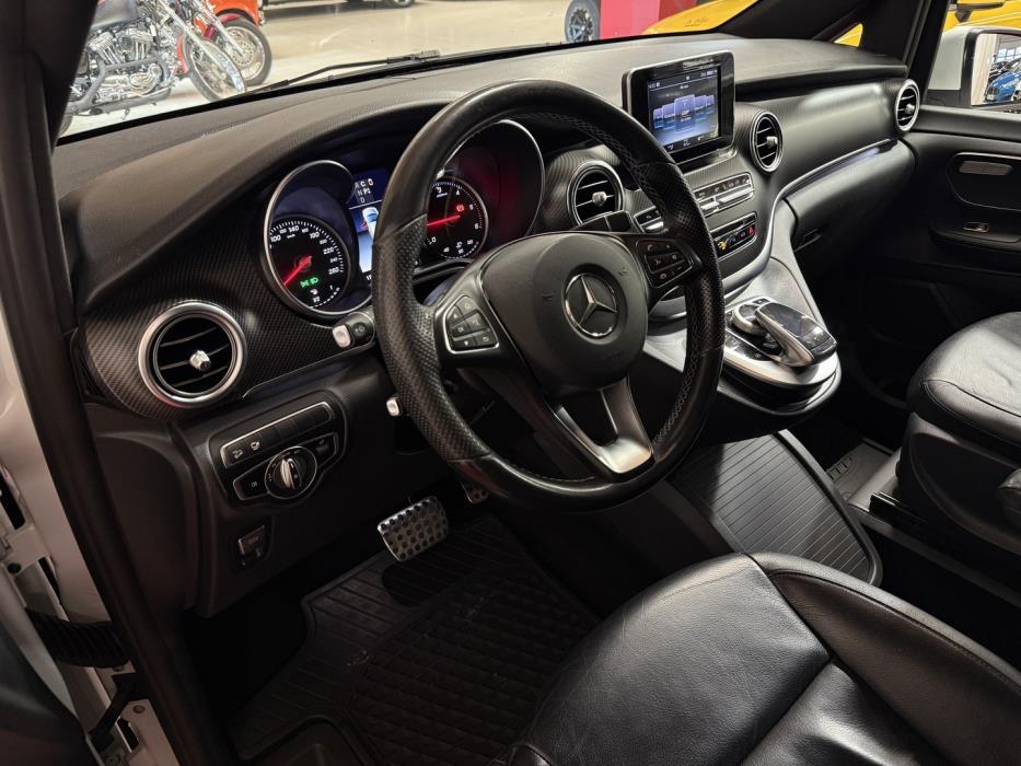 MERCEDES-BENZ V 2018