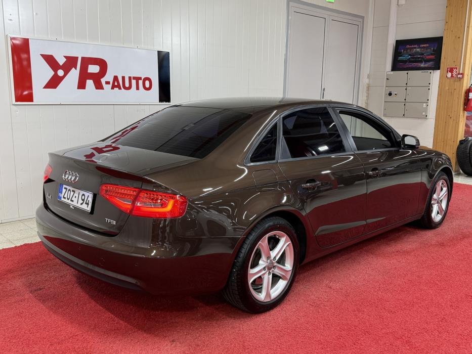 AUDI A4 2014