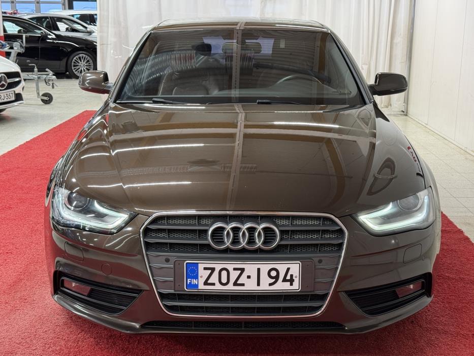 AUDI A4 2014