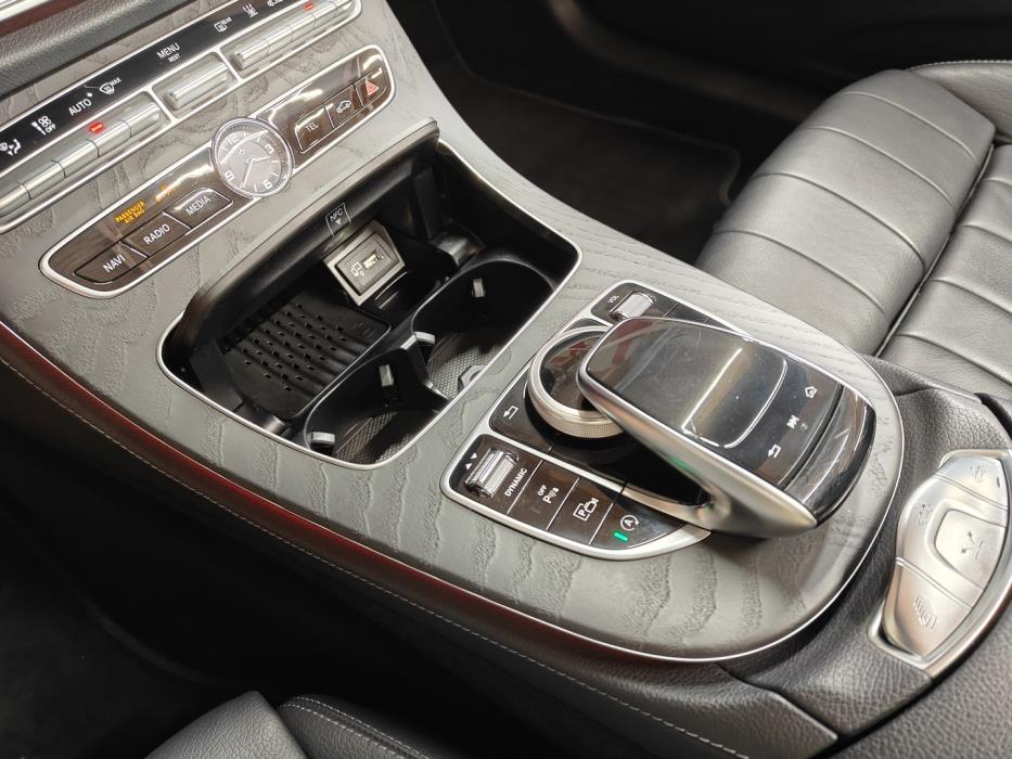 MERCEDES-BENZ E 2019