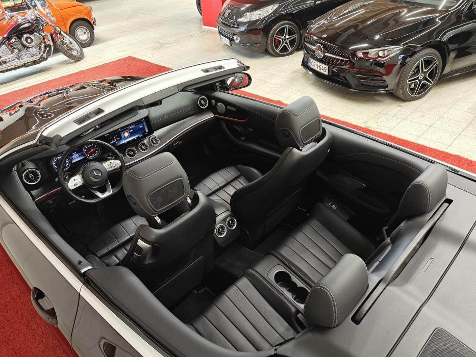 MERCEDES-BENZ E 2019