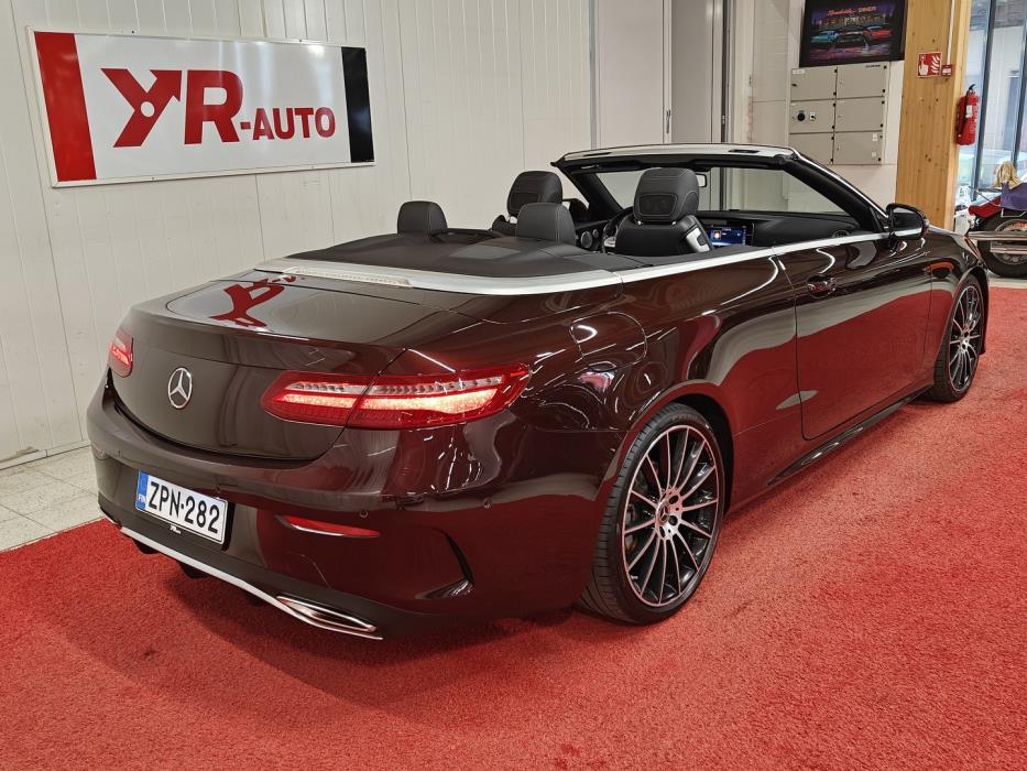 MERCEDES-BENZ E 2019