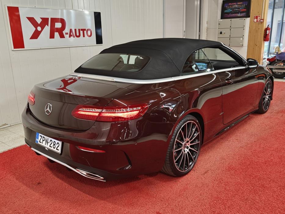 MERCEDES-BENZ E 2019