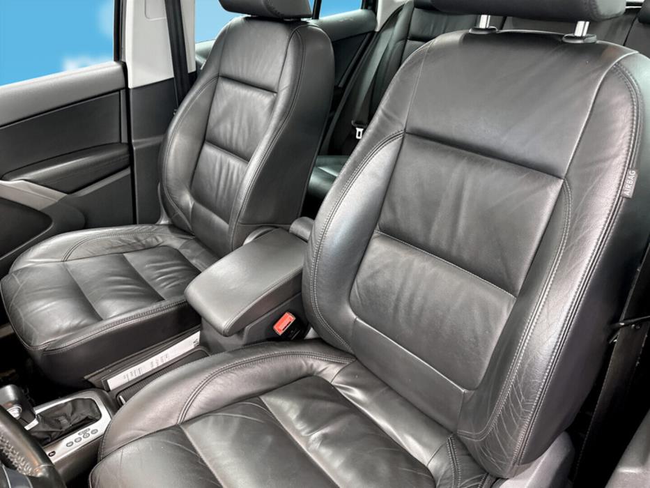 VOLKSWAGEN Tiguan 2009