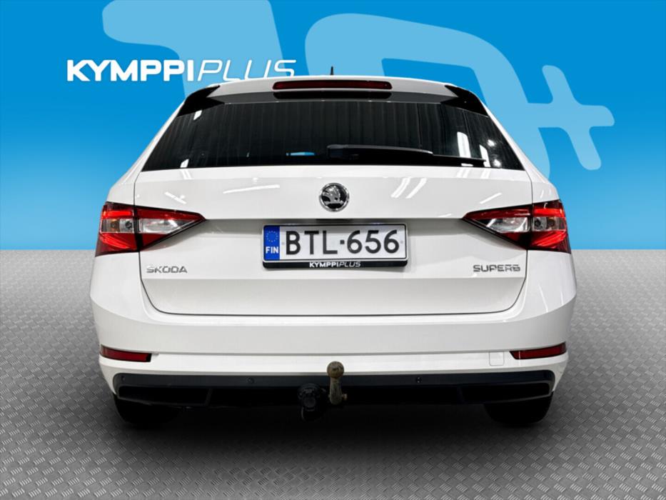 SKODA Superb 2016