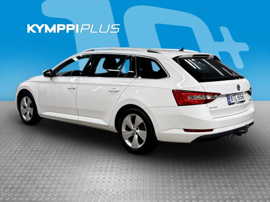 SKODA Superb 2016