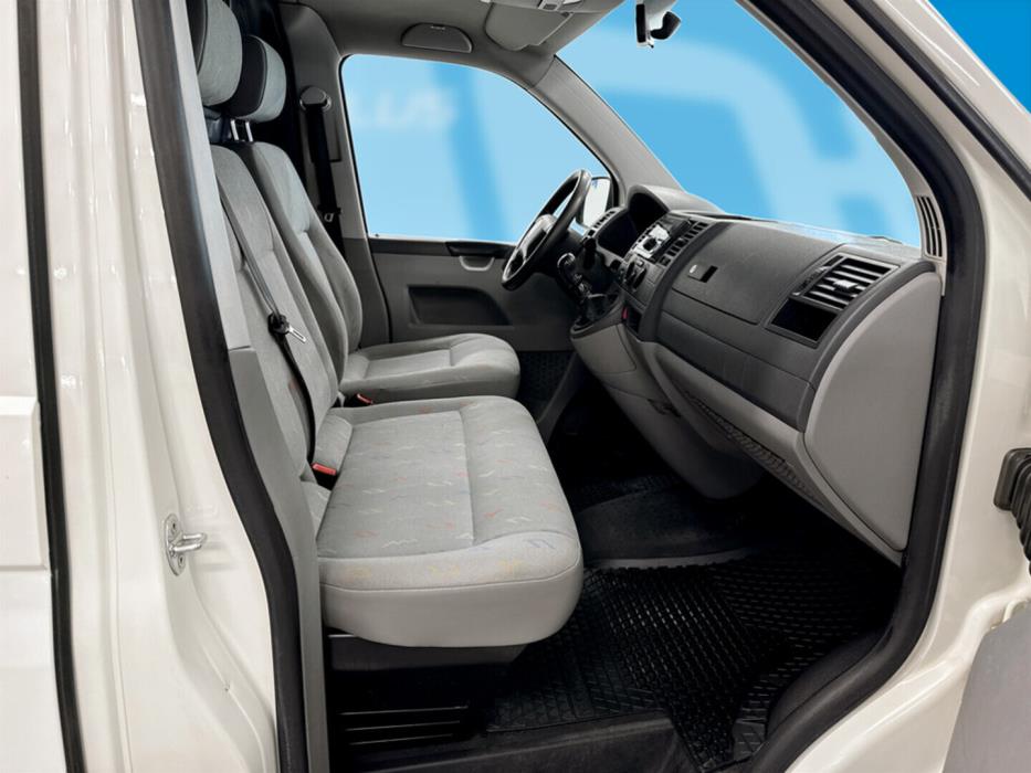 VOLKSWAGEN Transporter 2006