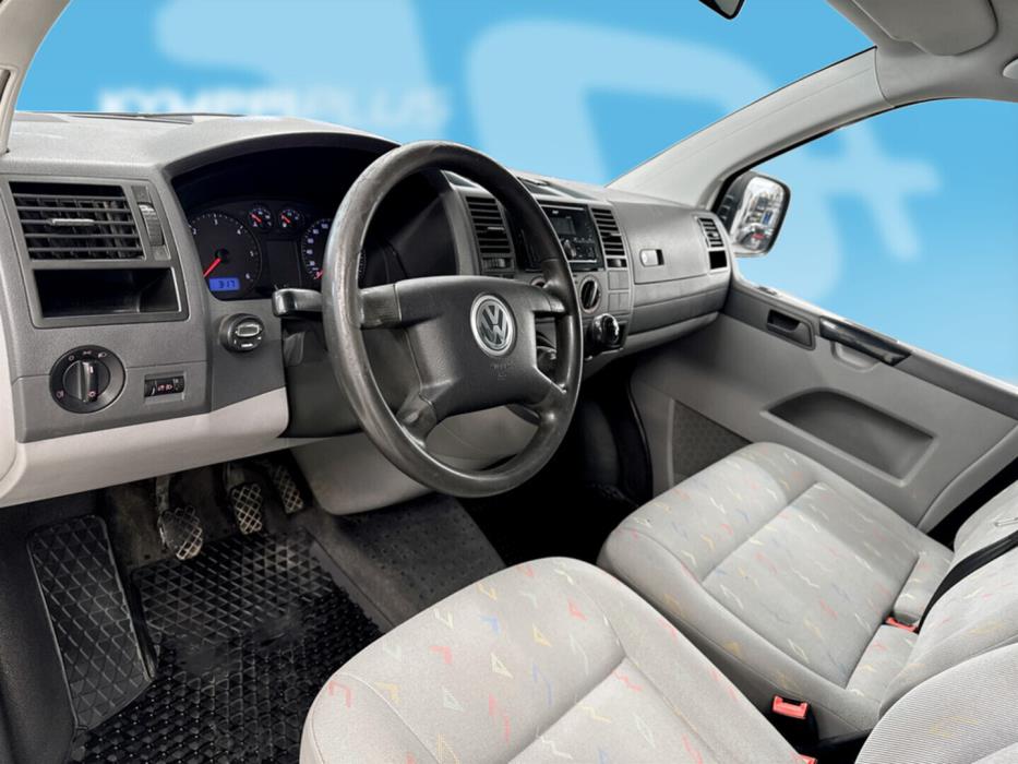 VOLKSWAGEN Transporter 2006