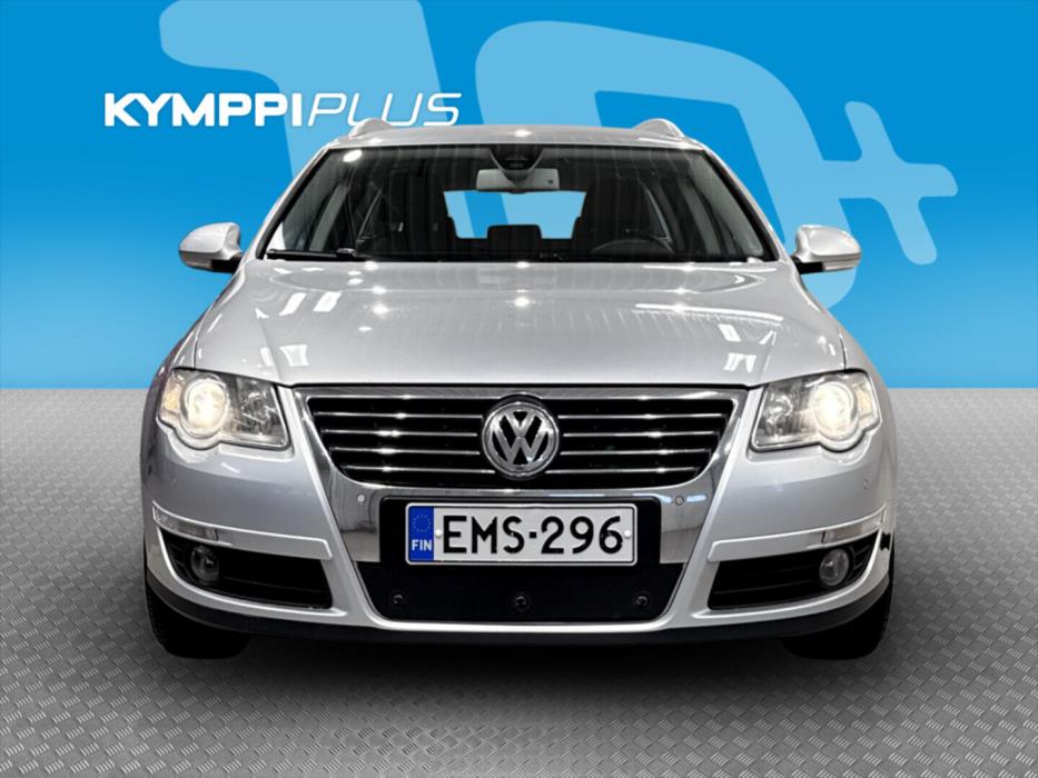 VOLKSWAGEN Passat 2010