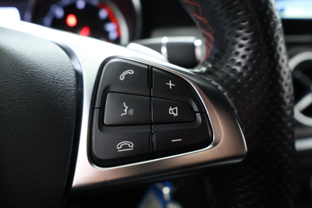 MERCEDES-BENZ CLA 2016