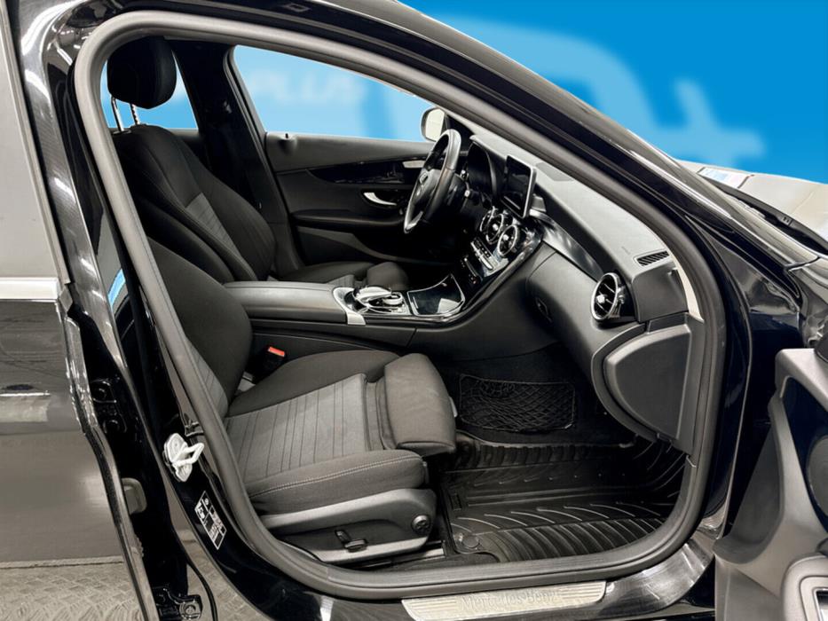 MERCEDES-BENZ C 2015
