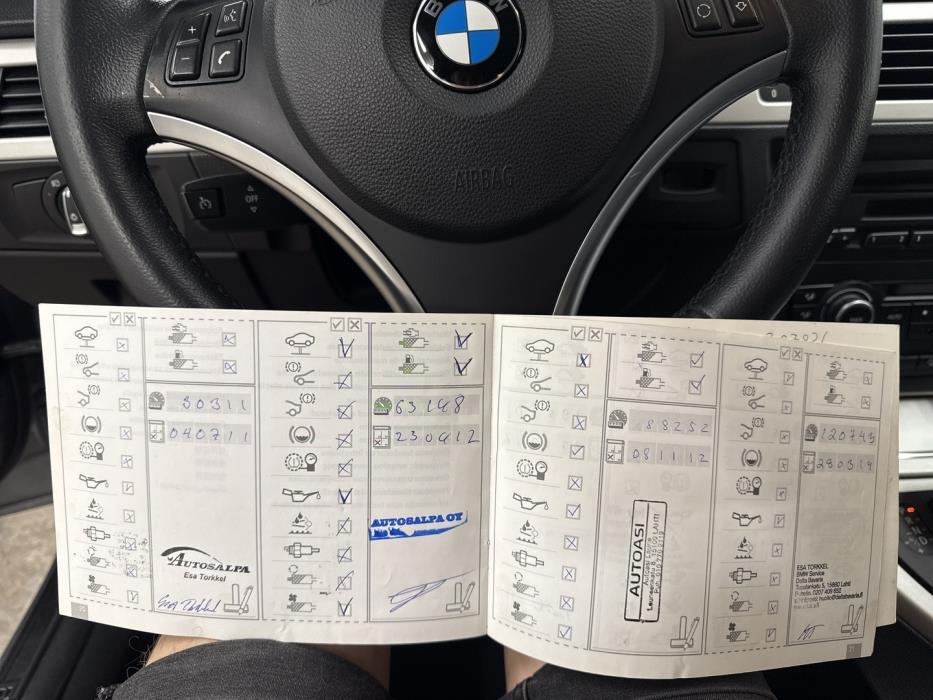 BMW 320 2010