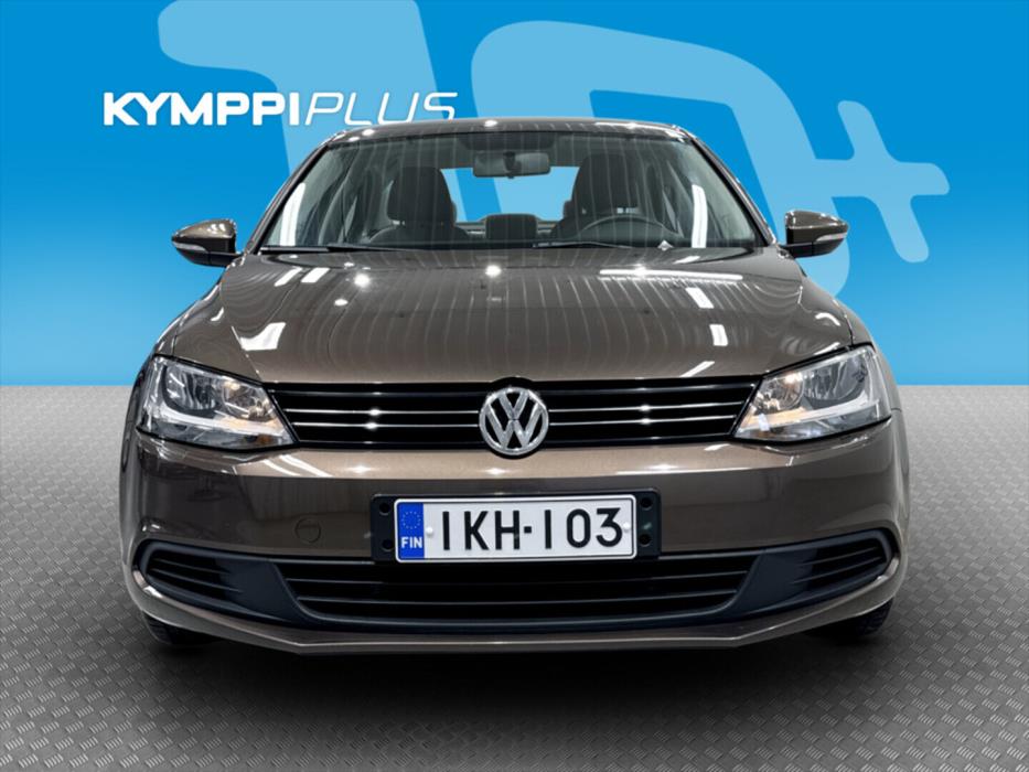 VOLKSWAGEN Jetta 2011