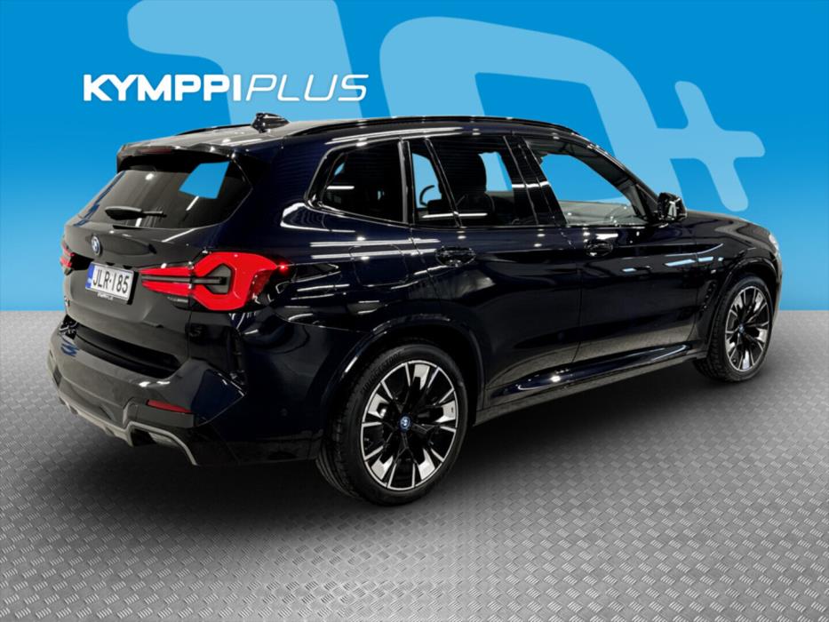 BMW iX3 2022