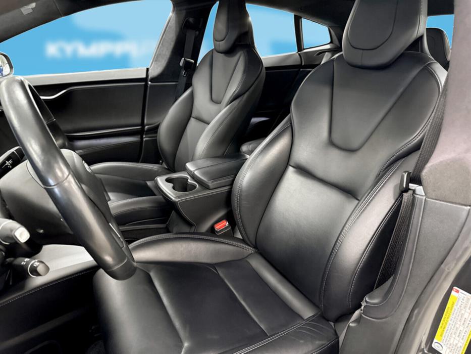 TESLA Model S 2018