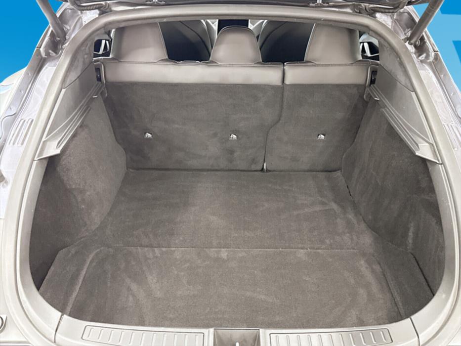 TESLA Model S 2018