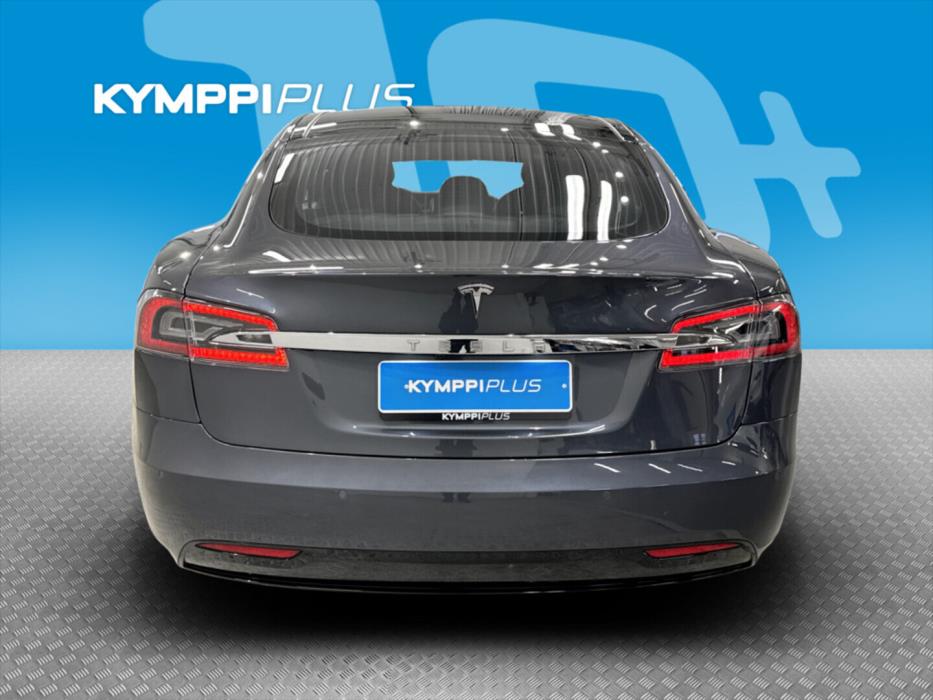 TESLA Model S 2018