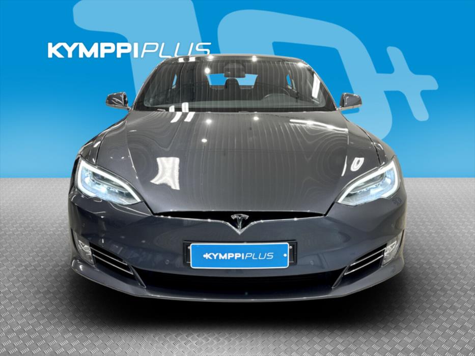 TESLA Model S 2018